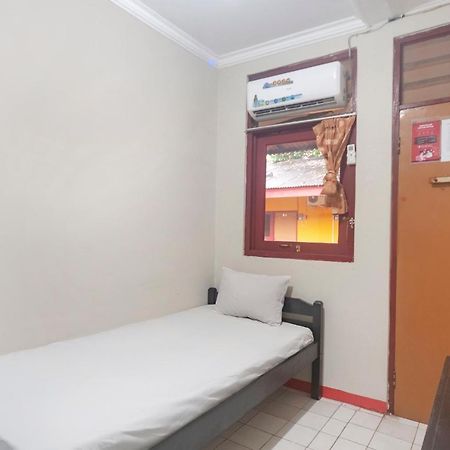 فندق Oyo Life 3034 Taman Melati ديبوك المظهر الخارجي الصورة