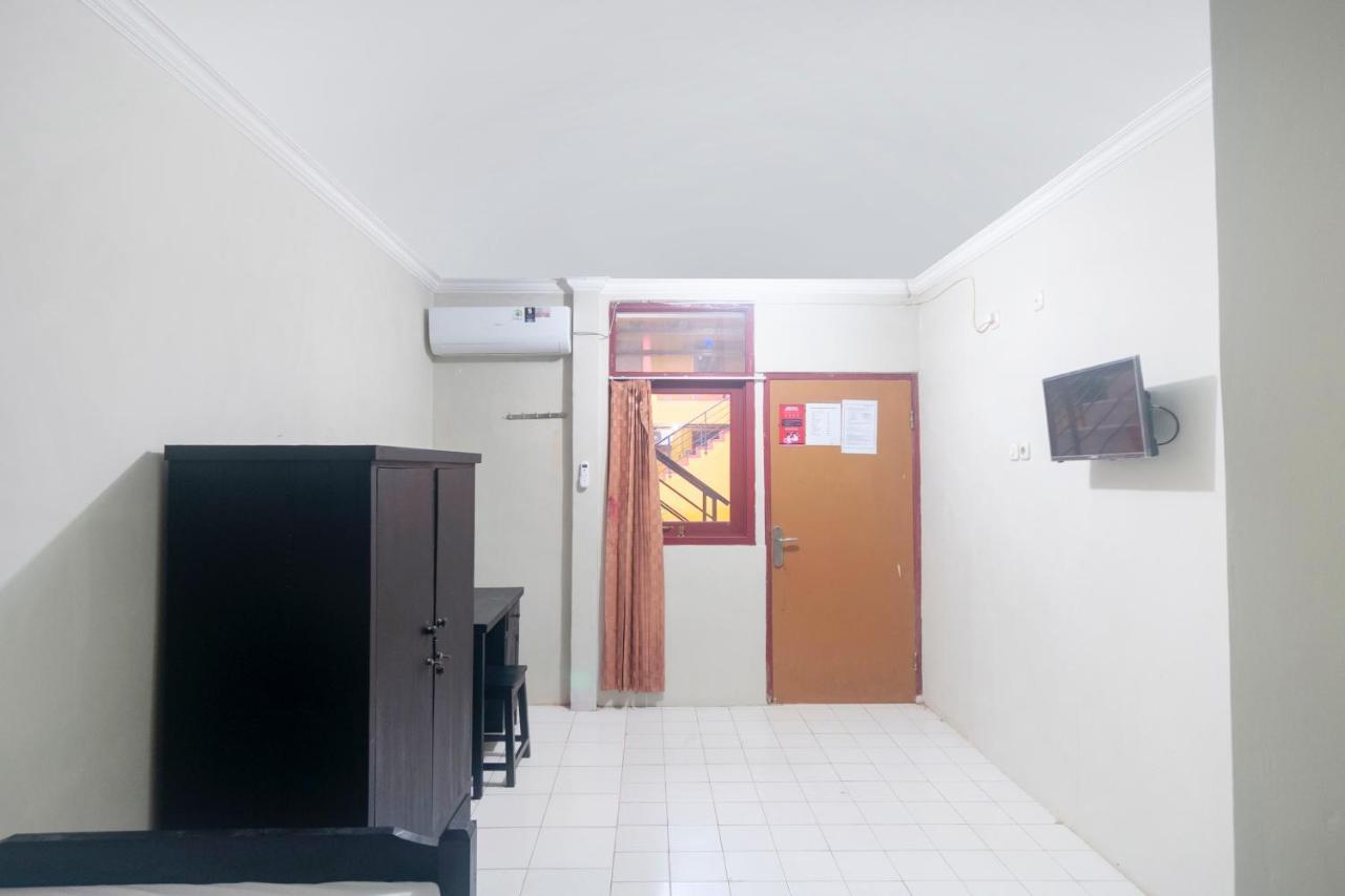 فندق Oyo Life 3034 Taman Melati ديبوك المظهر الخارجي الصورة