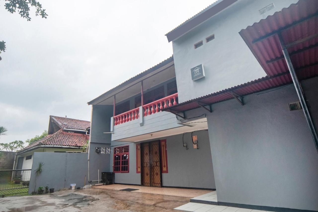 فندق Oyo Life 3034 Taman Melati ديبوك المظهر الخارجي الصورة